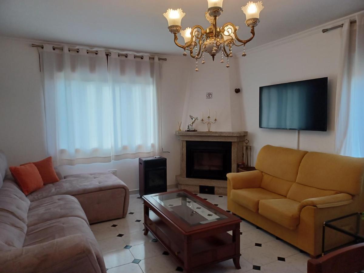 Acogedora Casa De Campo Neda Dış mekan fotoğraf